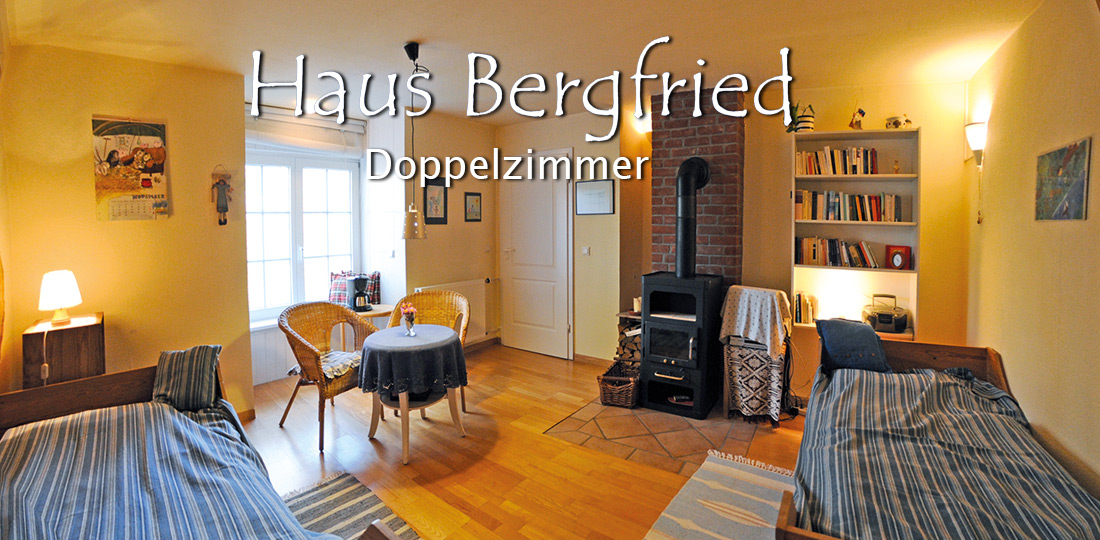 Doppelzimmer im Haus Bergfried an der Lübecker Bucht